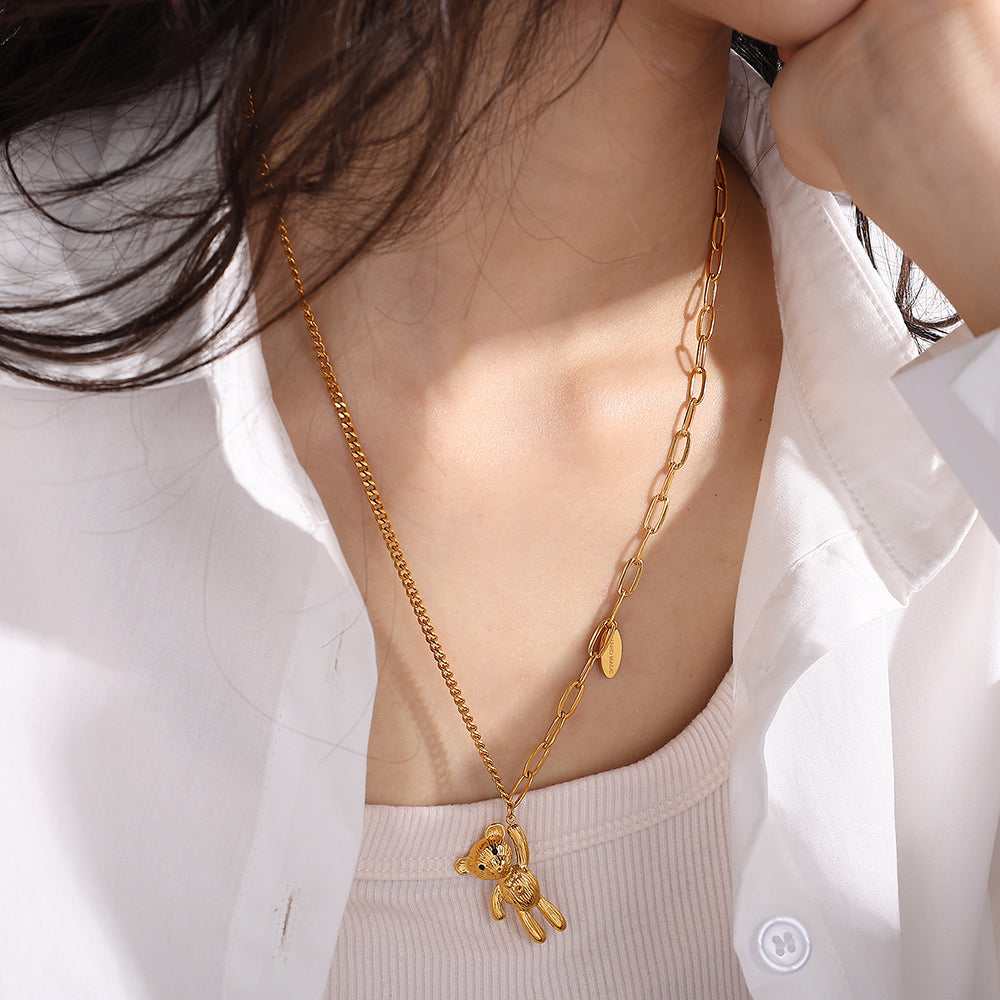 Gold Bear Pendant Necklace – 18K Gold Plated Stainless Steel i